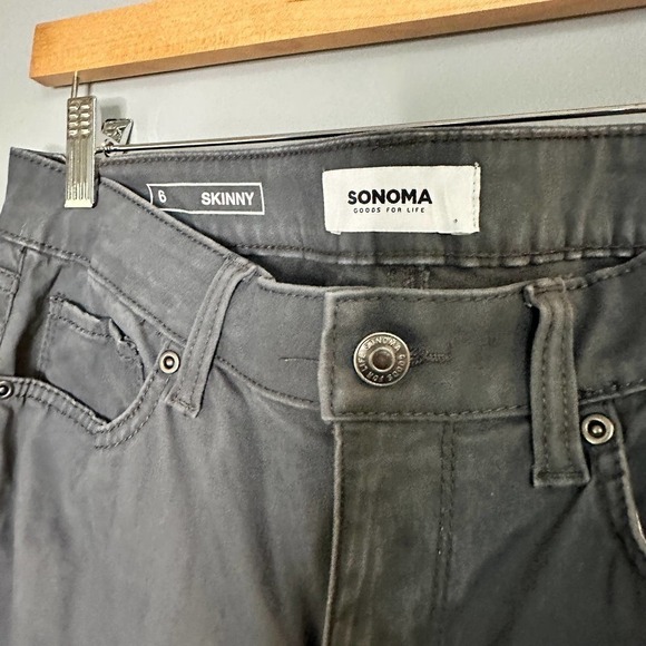 SONOMA Gray Skinny Leg Pants Size 6 - Picture 4 of 6